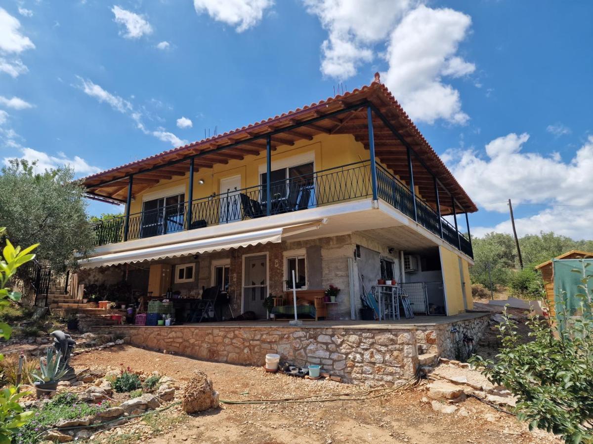 Grieks Vakantiehuis To Kalokairi Kougaiika Luaran gambar